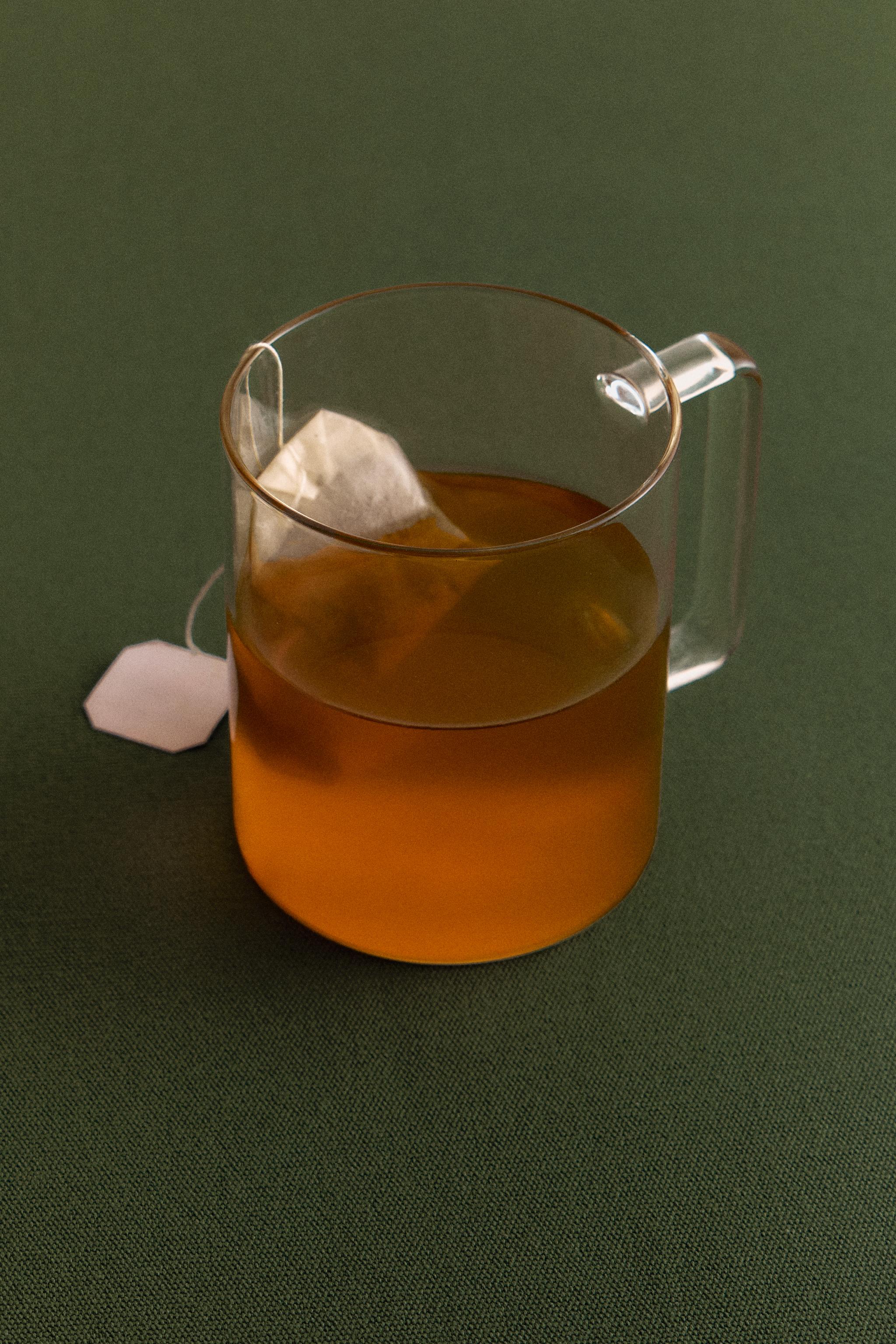 BOROSILICATE GLASS MUG